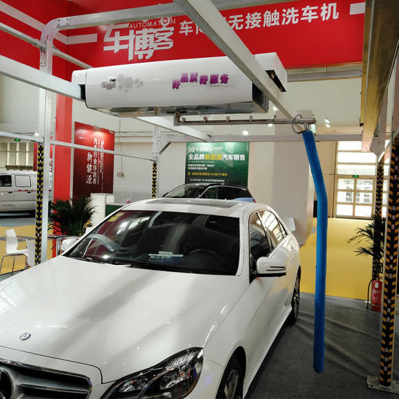 加注站洗车机,沈阳车博客自动化机械设备有限公司实力雄厚,质量可靠