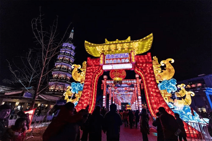 元旦灯光盛宴告别2020迎接2021