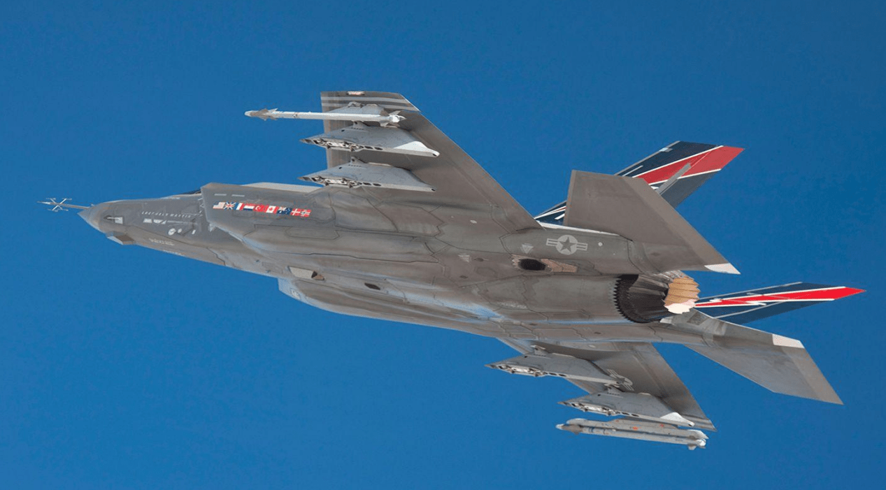 这款战斗机也会因为大量使用了美国生产的零部件和技术,而导致韩国