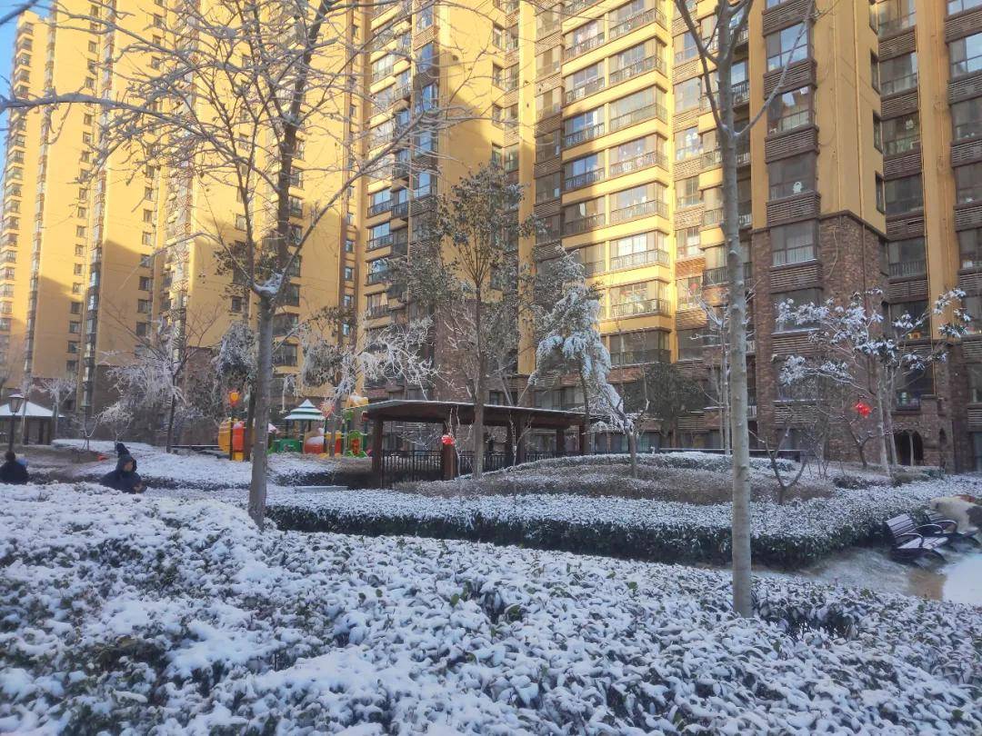 今天,运城这个小区竟然下雪了,看看是你们小区吗?