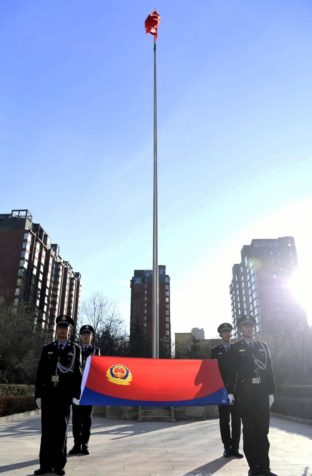 中国人民警察旗帜图片图片