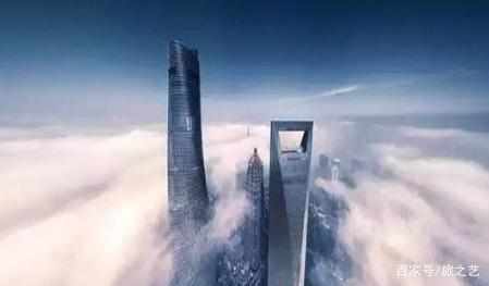 中国最高的建筑物，632米118层耗时8年建成，外国游客：刮目相看