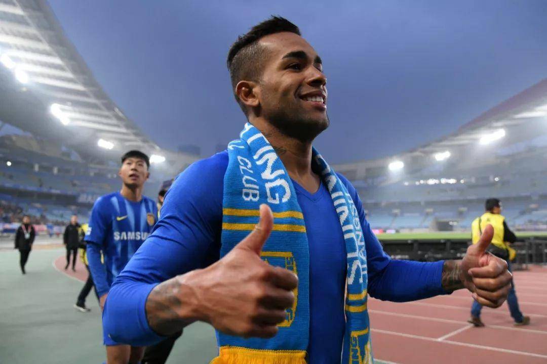 为什么特谢拉从夺冠功臣到如今变成没人要的弃儿,能怪谁?_归化