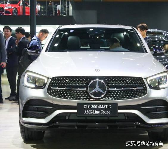 50万内最美suv,新款奔驰glc上市,64色氛围灯档次十足,标配四驱_手机