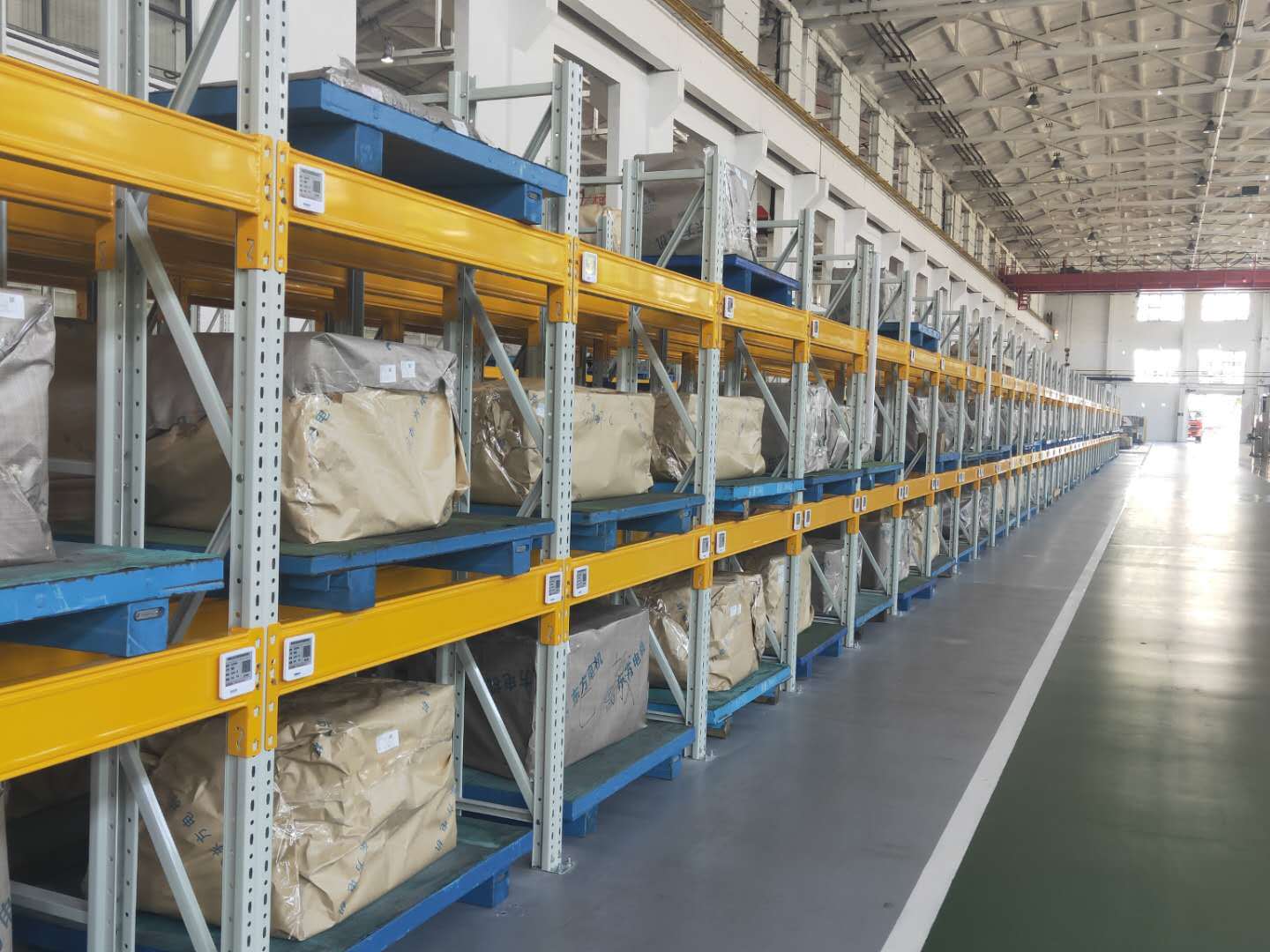 电子货架标签在仓储管理应用中起到作用