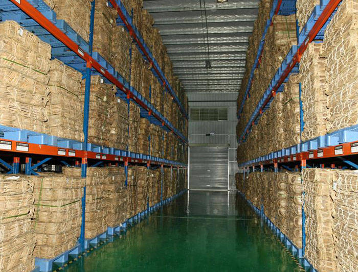 大型节能工业吊扇帮助茶叶仓库除湿防霉_手机搜狐网