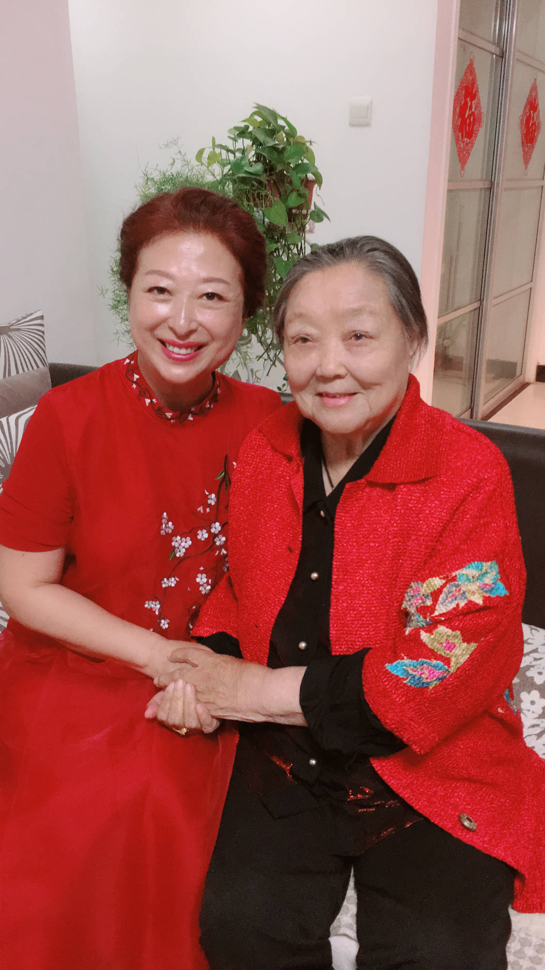 柏青:"是家乡的白河水养育了我"