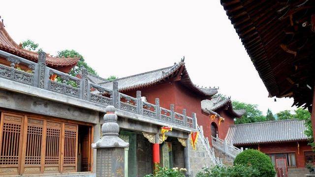 这个4A景区力压少林寺，称为河南最良心寺庙，环境清幽门票免费