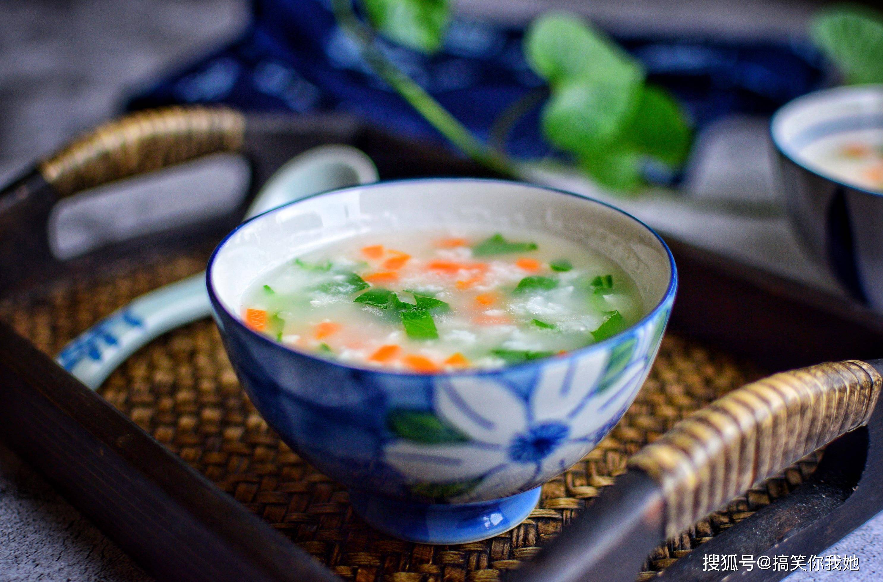 冬天早餐不知道吃啥试试这几款简单营养的粥吃完全身热乎乎的