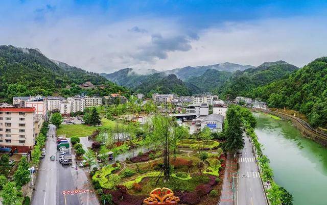 震后十年"瞰"青川,你真的好美好美!_乐安寺乡