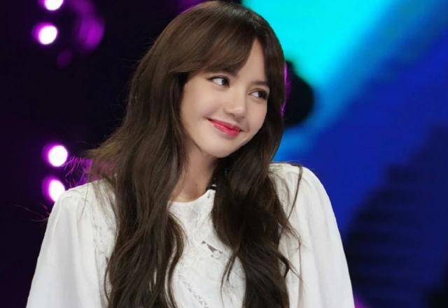 导师阵容大比拼,《创造营》完胜《青你》,lisa也拯救不了新鲜感