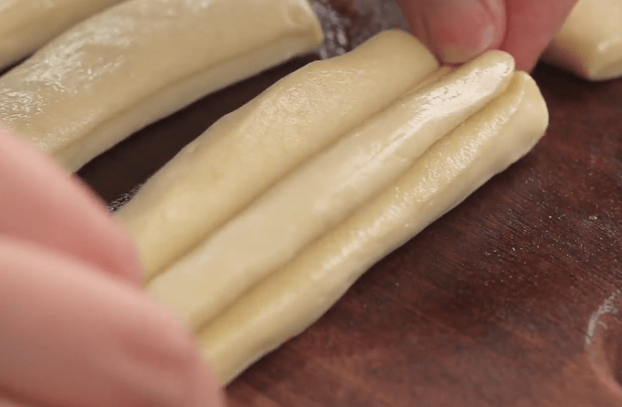 原创自制放心小油条不用泡打粉不用小苏打金黄酥脆全家抢着吃