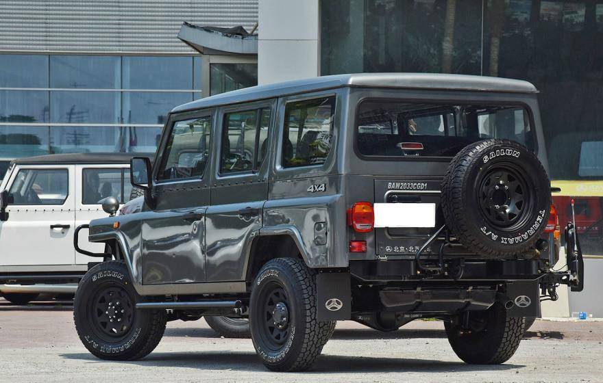 原创北汽亮越野"战将",2.8t带非承载,起步136马力,比牧马人霸气