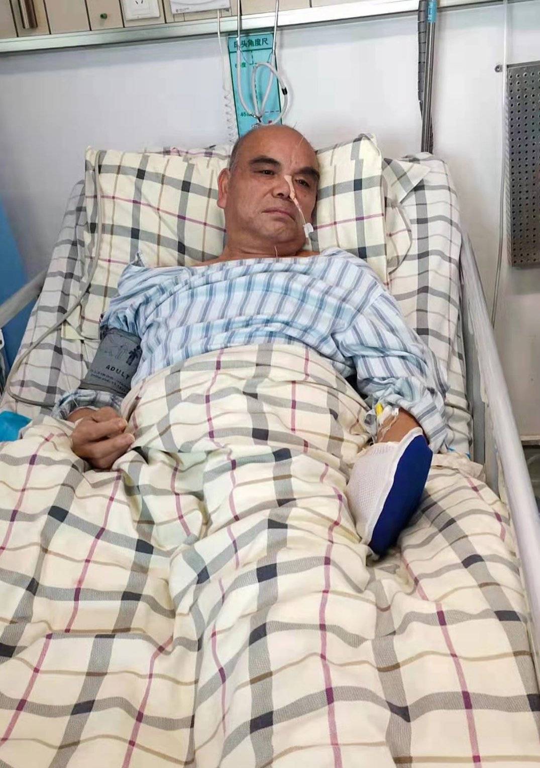 59岁农民不幸突发脑梗死:请大家帮帮我,给我一个孝敬父亲的机会