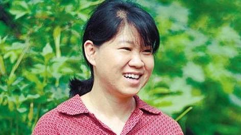 他的老婆沈春阳,12年出演《樱桃》这部剧,剧中饰演樱桃这个角色,而