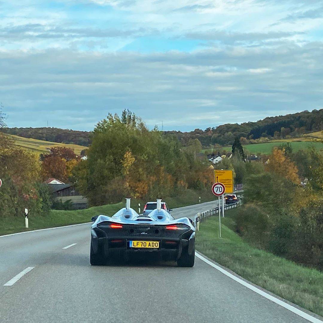 全新迈凯伦elva街拍给我一个买它的理由