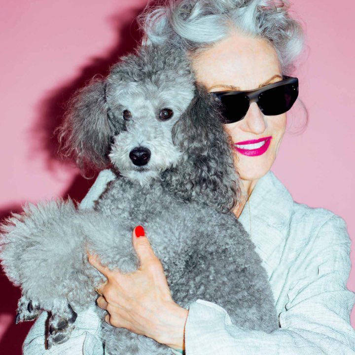 linda rodin如今七十多岁,每天都会打理自己的白发,画一个淡妆,这些