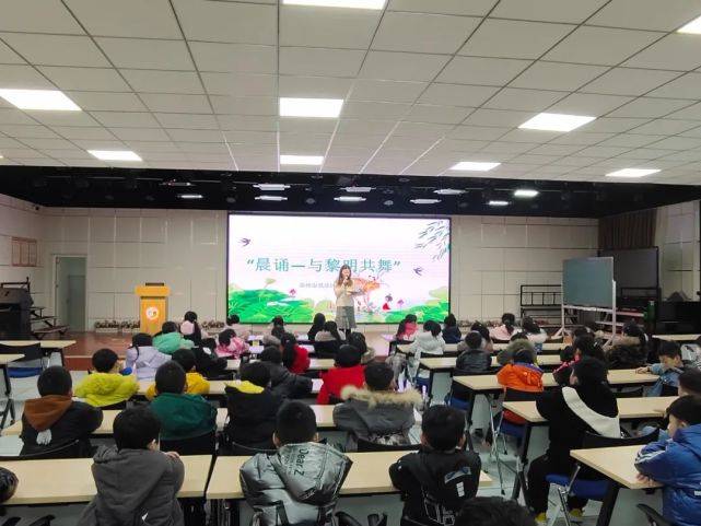 英语教师参赛,南明团队魏智渊老师,严盈侠老师,加斯顿小学原卫华校长