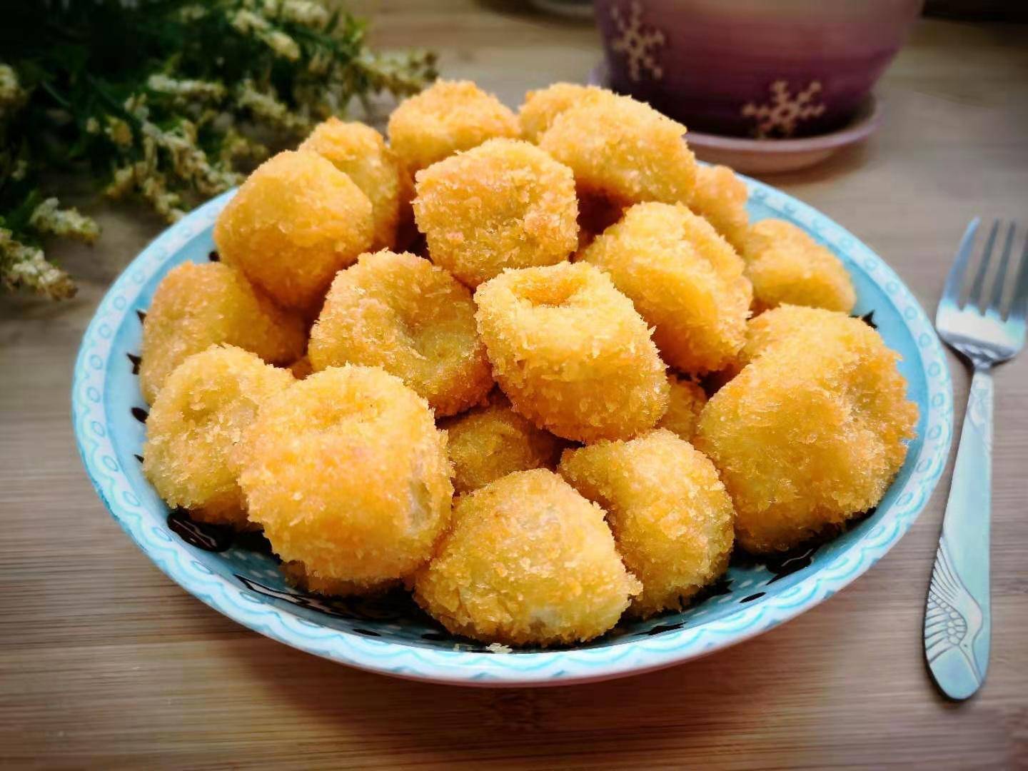 原来冬天遇到这种水果一定要买5斤。做成外酥内嫩的零食。大人小孩都爱吃