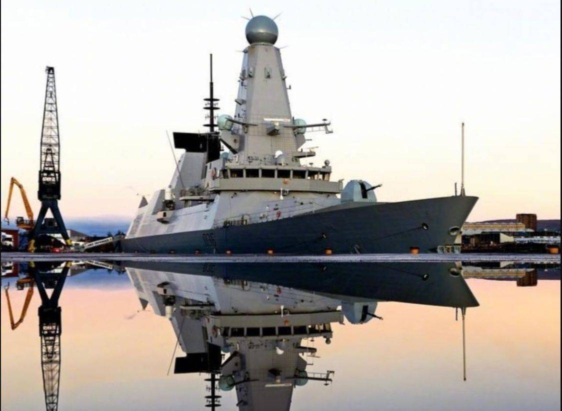雷达顶个球,迎风就要倒:英国要退役最先进的45型导弹驱逐舰