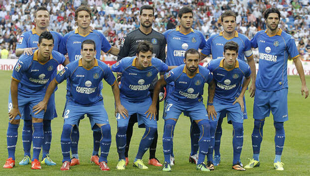 原创赫塔菲vs韦斯卡中下游排名竞争激烈赫塔菲抢分的好机会