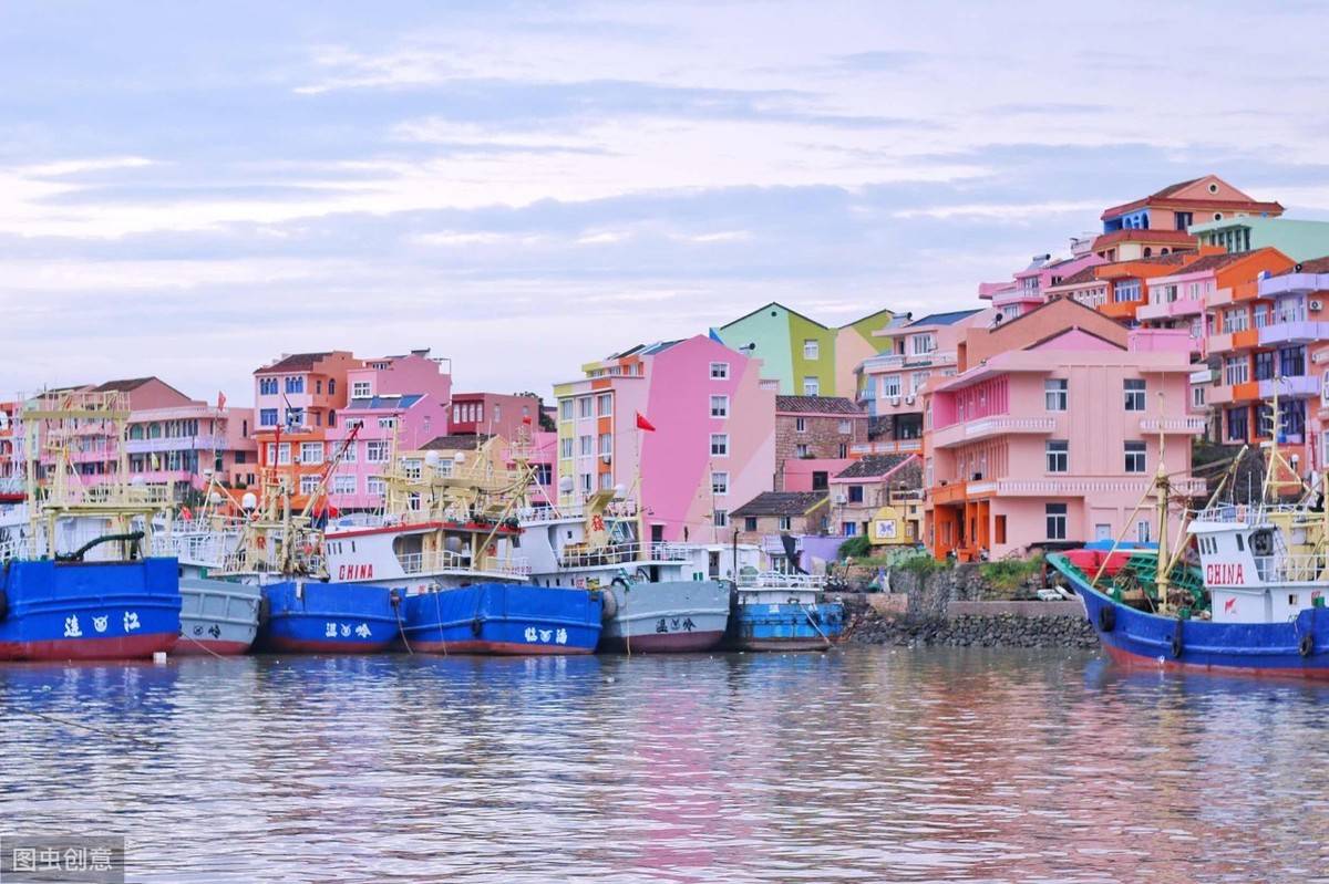 浙江最美渔村，七彩缤纷被称中国的“爱琴海”，深藏山海间无门票