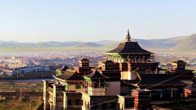 甘孜各县gdp_甘孜藏族自治州(3)