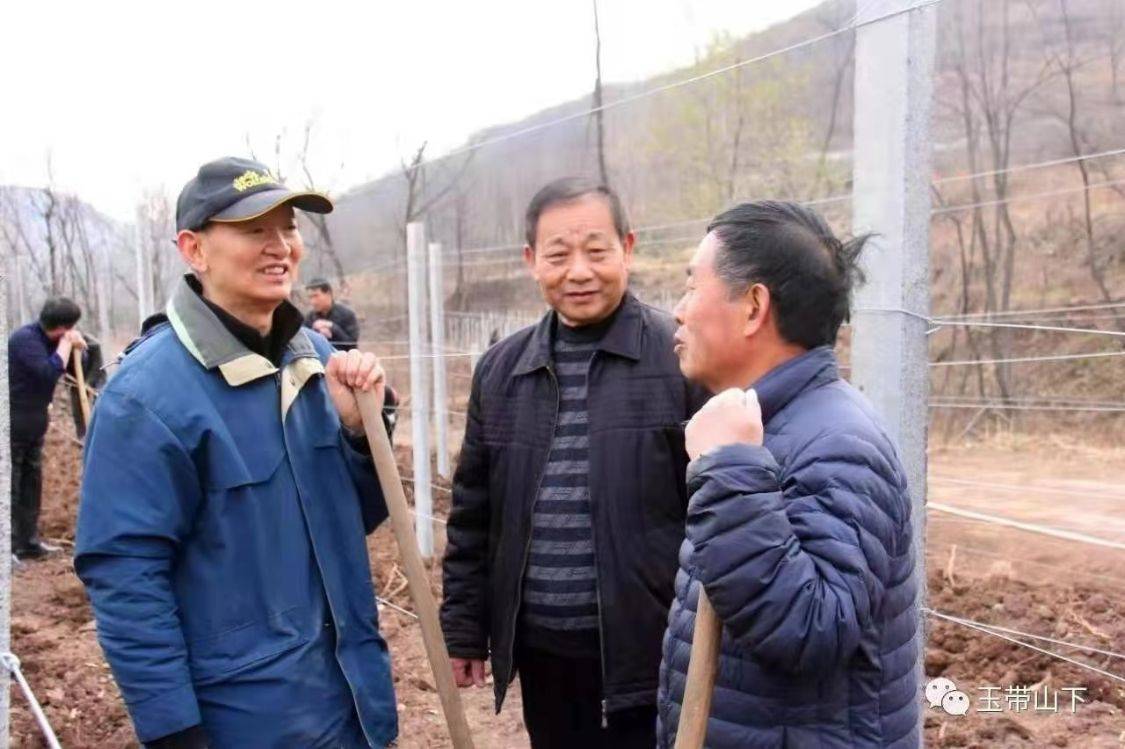 山东临朐：“沂蒙老兵”的扶贫情怀