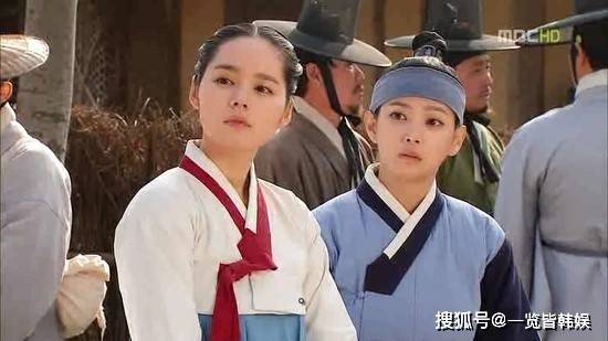 后来在《拥抱太阳的月亮》当中饰演了忠心护主的雪儿,与韩佳人有不少