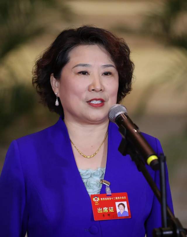 开幕日丨首场委员通道以言值体现委员担当