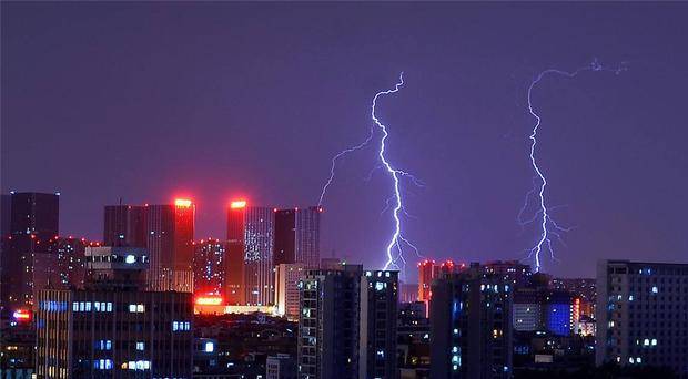 原创俗语春雷一声响黄金千万两春雷这么值钱