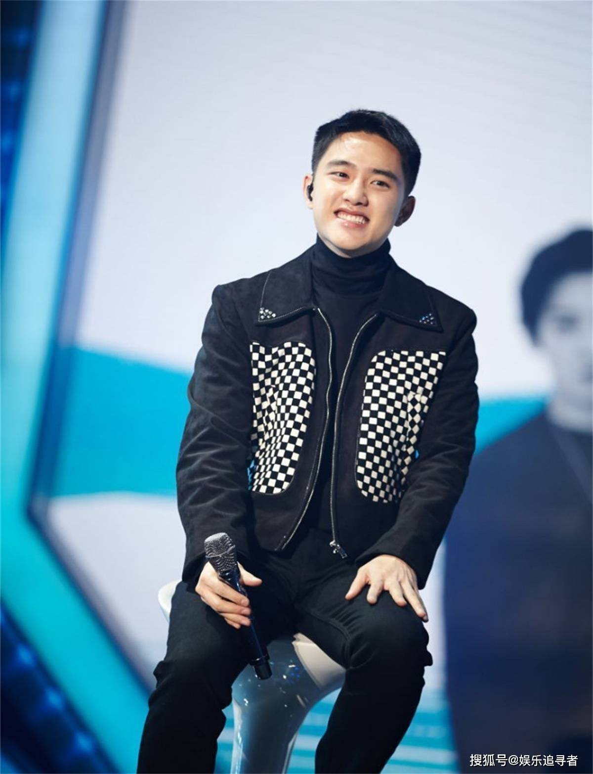 exo成员xiumin和do退伍并透露了未来活动会出solo专辑吗