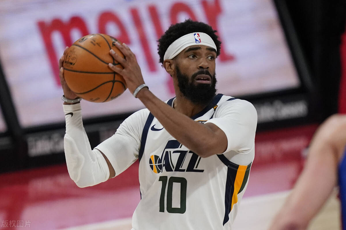 1 爵士队 康利戈贝尔本赛季场均可以贡献12.5分13.8篮板1.5助攻0.