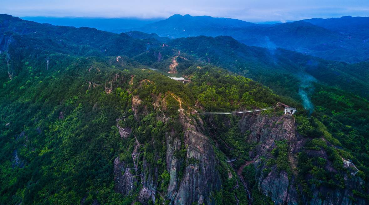 湖南一处国家4a级景区,有天下第一寨美誉,盛产山货土特产