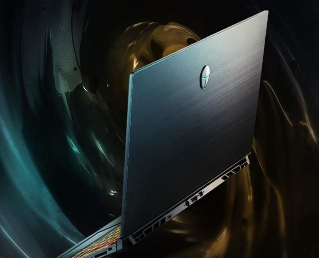游戏|RTX3080 + 酷睿 i7-10870H高配置狂野驱动：雷神P1高性价比游戏本