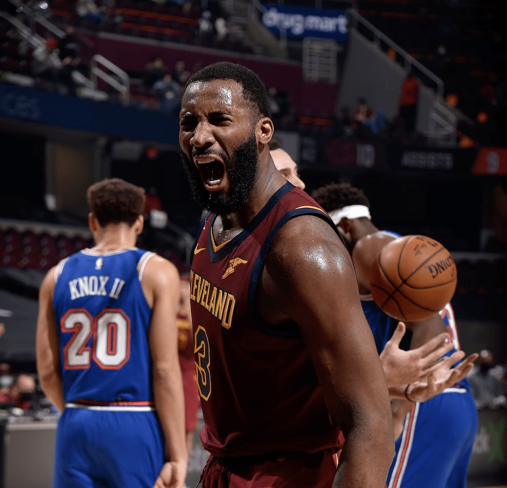 又一个抱团!庄神寻求买断,或加盟篮网,援助三巨头冲冠-搜狐大视野-搜