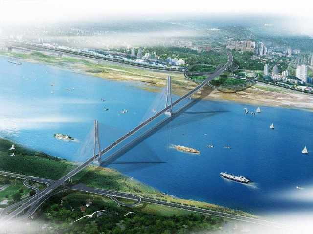 重庆将要通车的新长江大桥，耗资20多亿，长约2000多米，就在万州