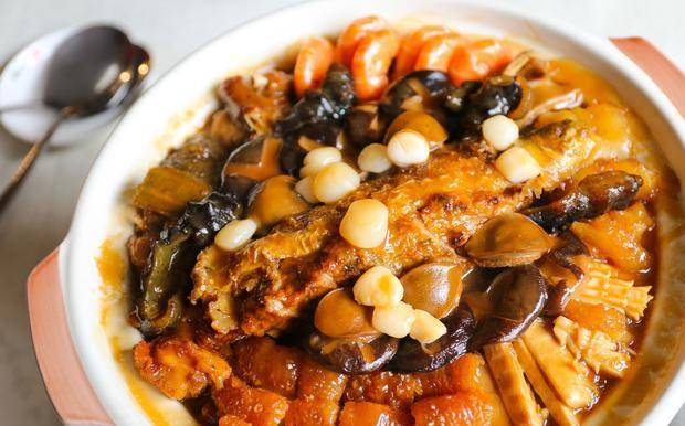 福州佛跳墙哪一家好 fd11a7a3b392481a936577c477a794a0.jpeg