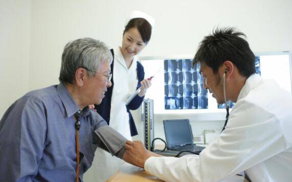 体检巨头大幅修正业绩预测,净利润从1000万调整到5.5亿以上