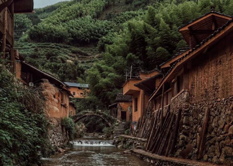 浙江藏着一处原始古村，曾上榜国家地理，被称江南最后的秘境