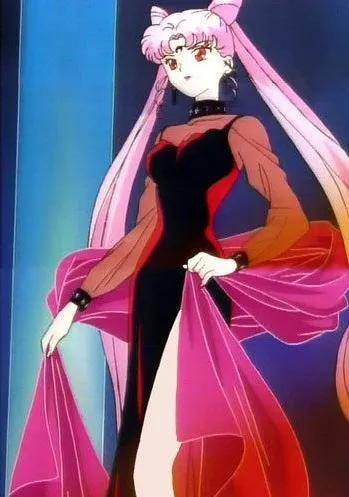 坚定的眼神中隐隐透出伶俐,笑容很浅又很邪美.