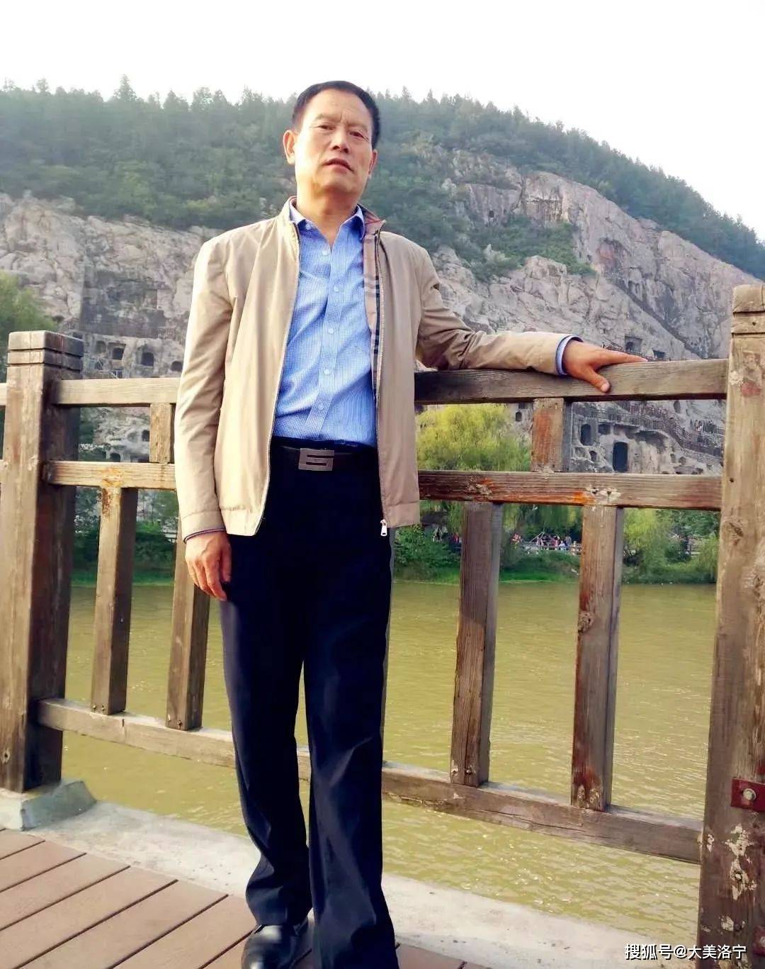 原创河南洛宁小小说忠诚