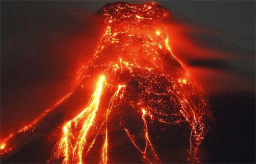 世界上最“没面子”的火山，仅1.2米，当地人常常用它的火来烤肉