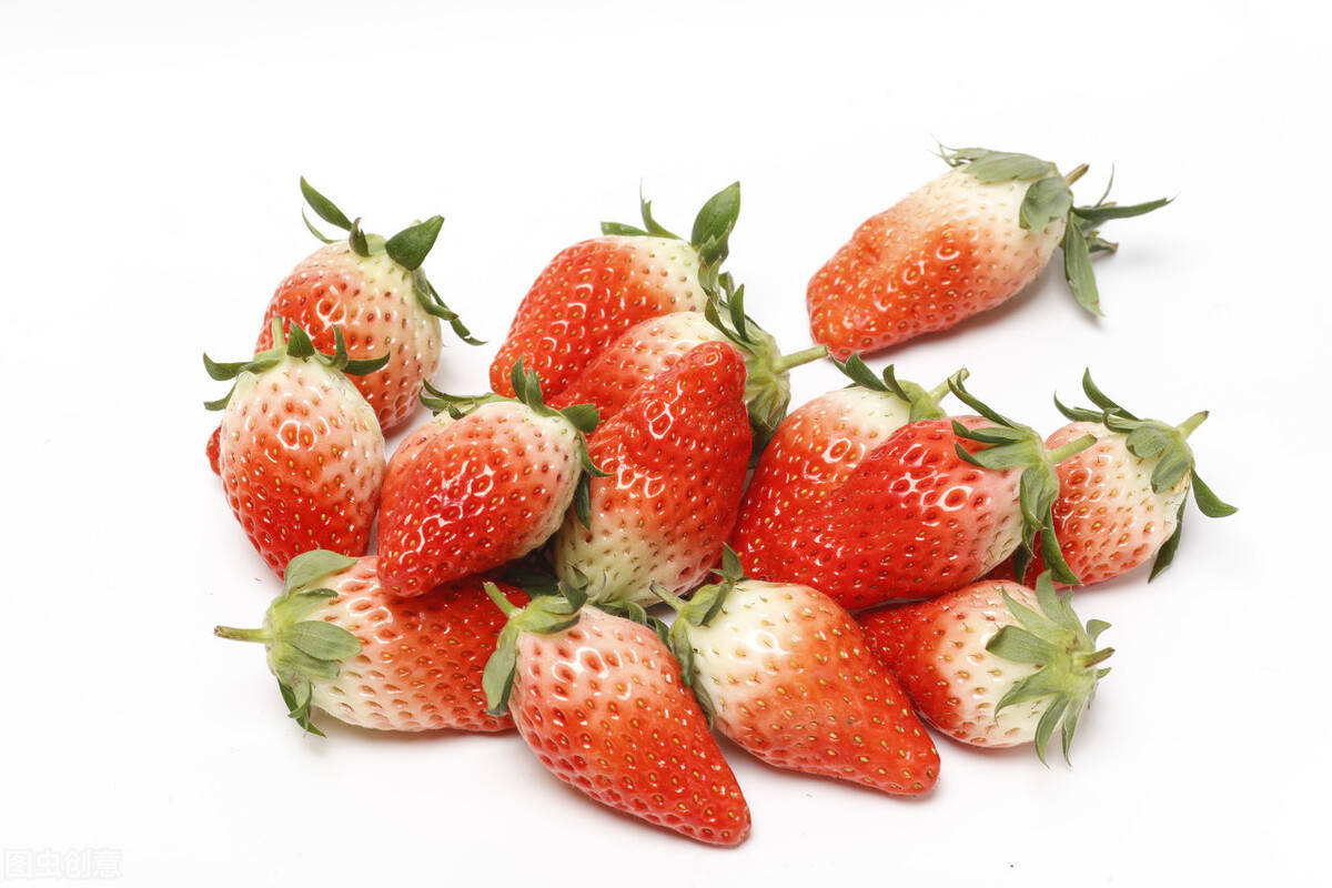 原创快过年了记得买5果水果干果搭配吃小孩子特别喜欢