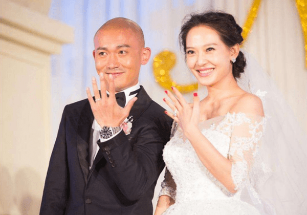 何润东老婆干什么的 faf5d8dca8c8492db670ad5d0fece01e.png