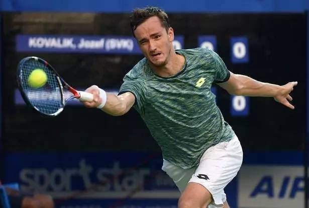 ATP杯：梅德韦杰夫赢得俄罗斯单打2-0击败意大利