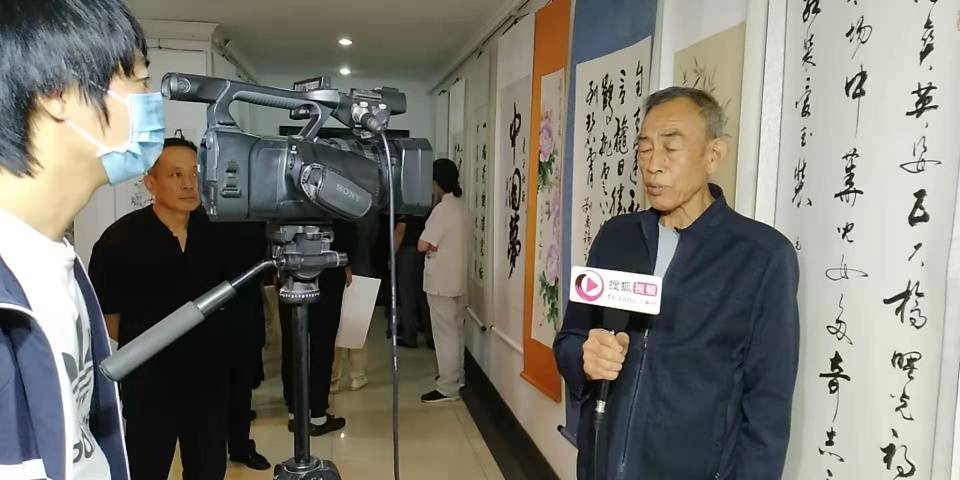 名家艺术沙龙石俊海作品被企业高价订购，养老院义卖