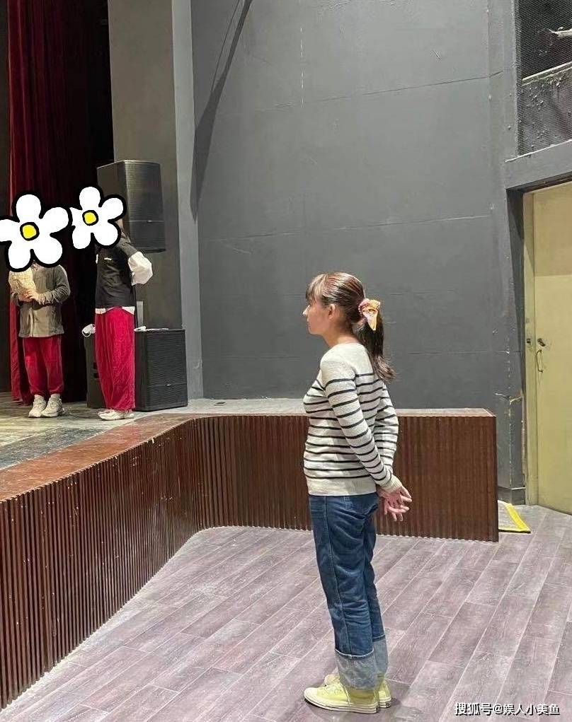 牛仔裤显小肚子怎么办 429757a8977f4cb19126a91e01b4825c.jpeg