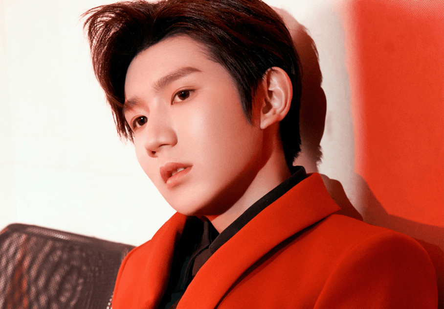 易烊千玺的电影有哪些好看 3696f98553d547a580d1a3e57ae8c202.png