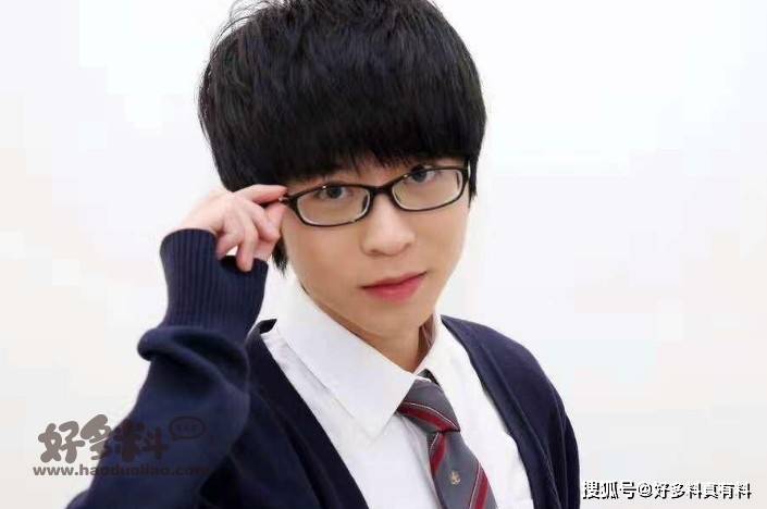 原创高能少年团嗨氏镜头为啥这么少，嗨氏现在的状况怎样了